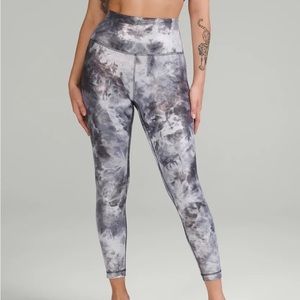 *RARE* NWT Lululemon Shine Aligns in Diamond Dye Starlight Graphite Grey, Sz 6